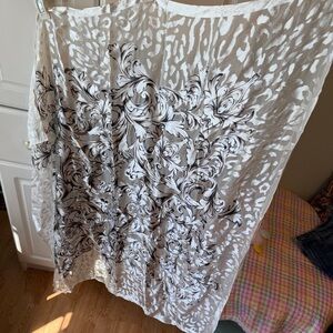 White House Black Market Black and White Patterned Scarf